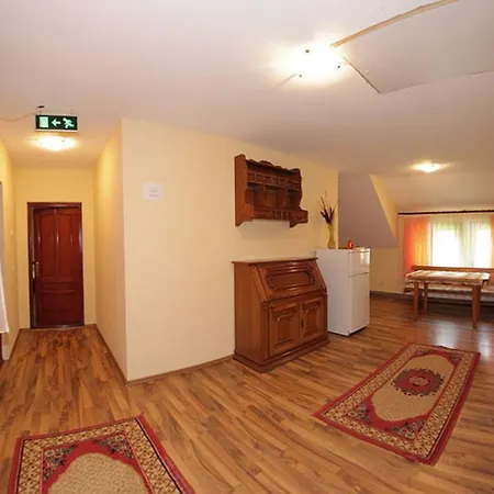 Casa Gornicului Guest house